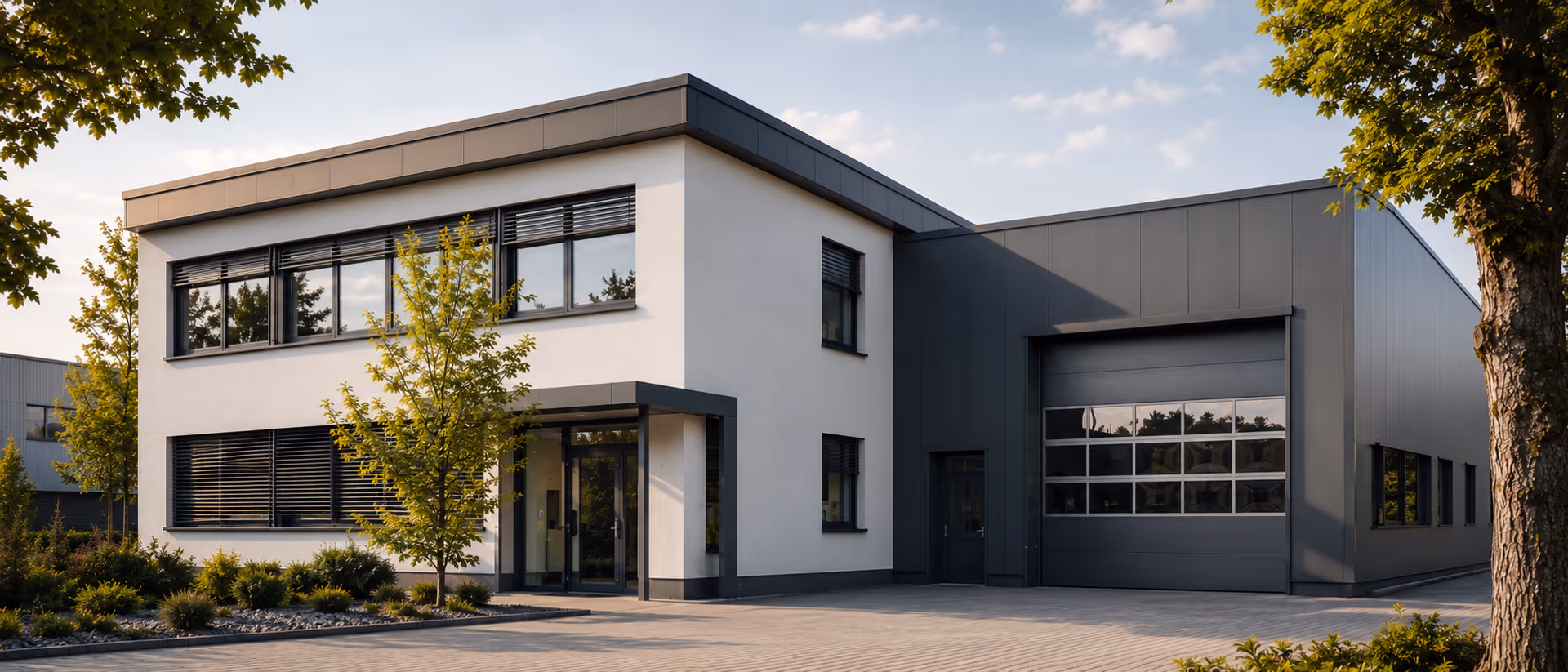Ude-Werkstatt und Büro-Außenaufnahme, Rhein-Main
